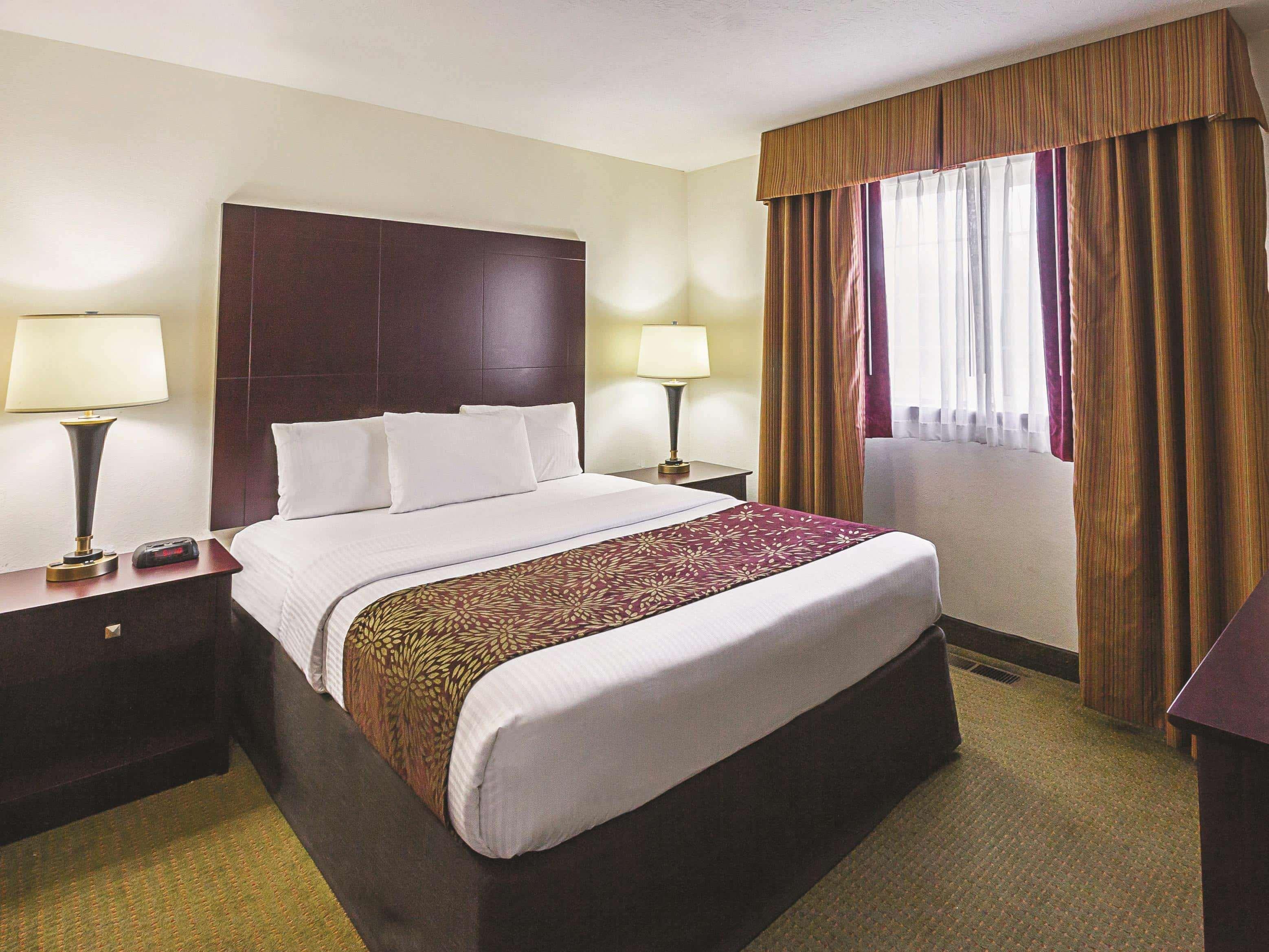 Hotel La Quinta By Wyndham Woodburn Esterno foto
