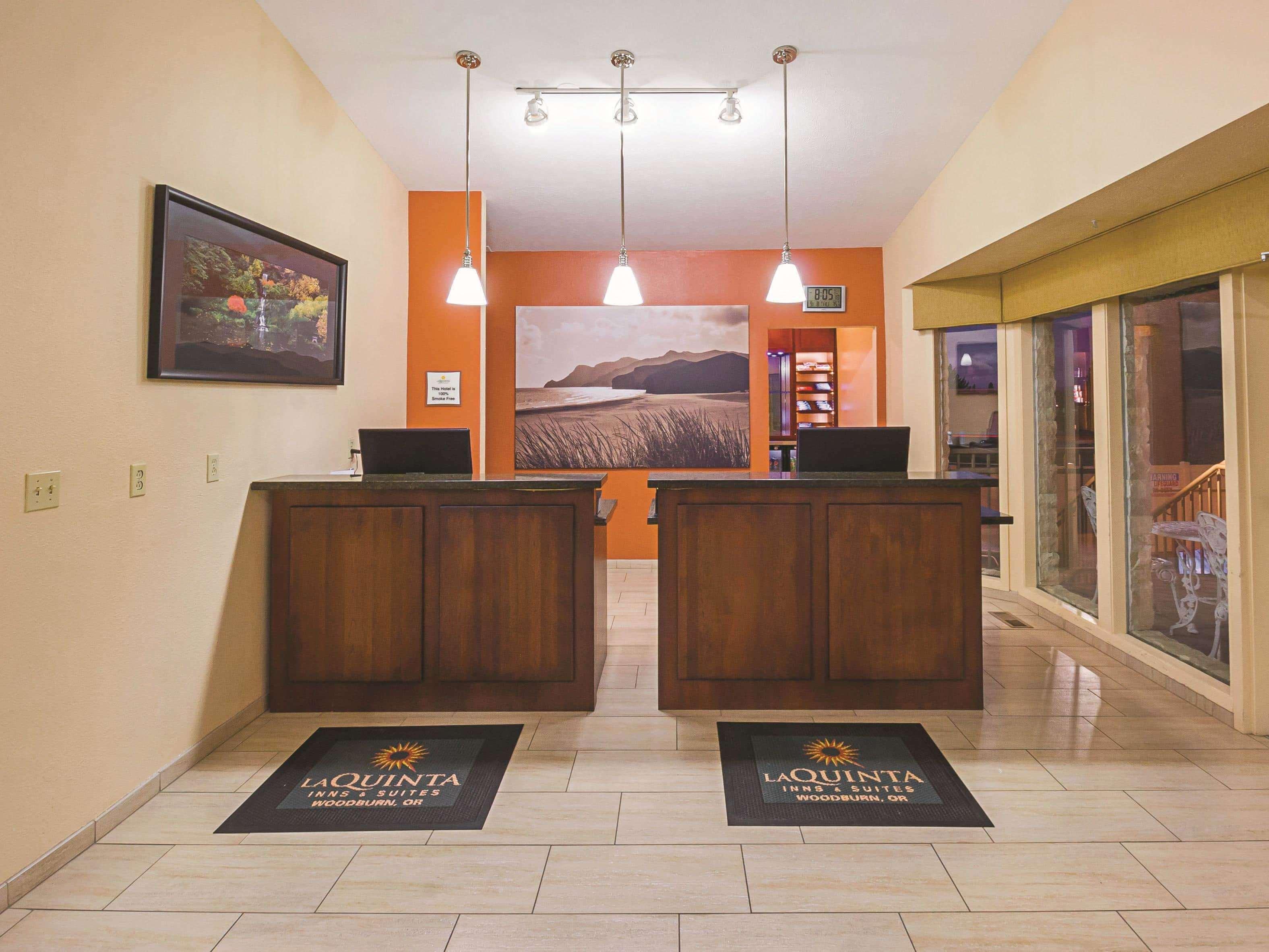 Hotel La Quinta By Wyndham Woodburn Esterno foto