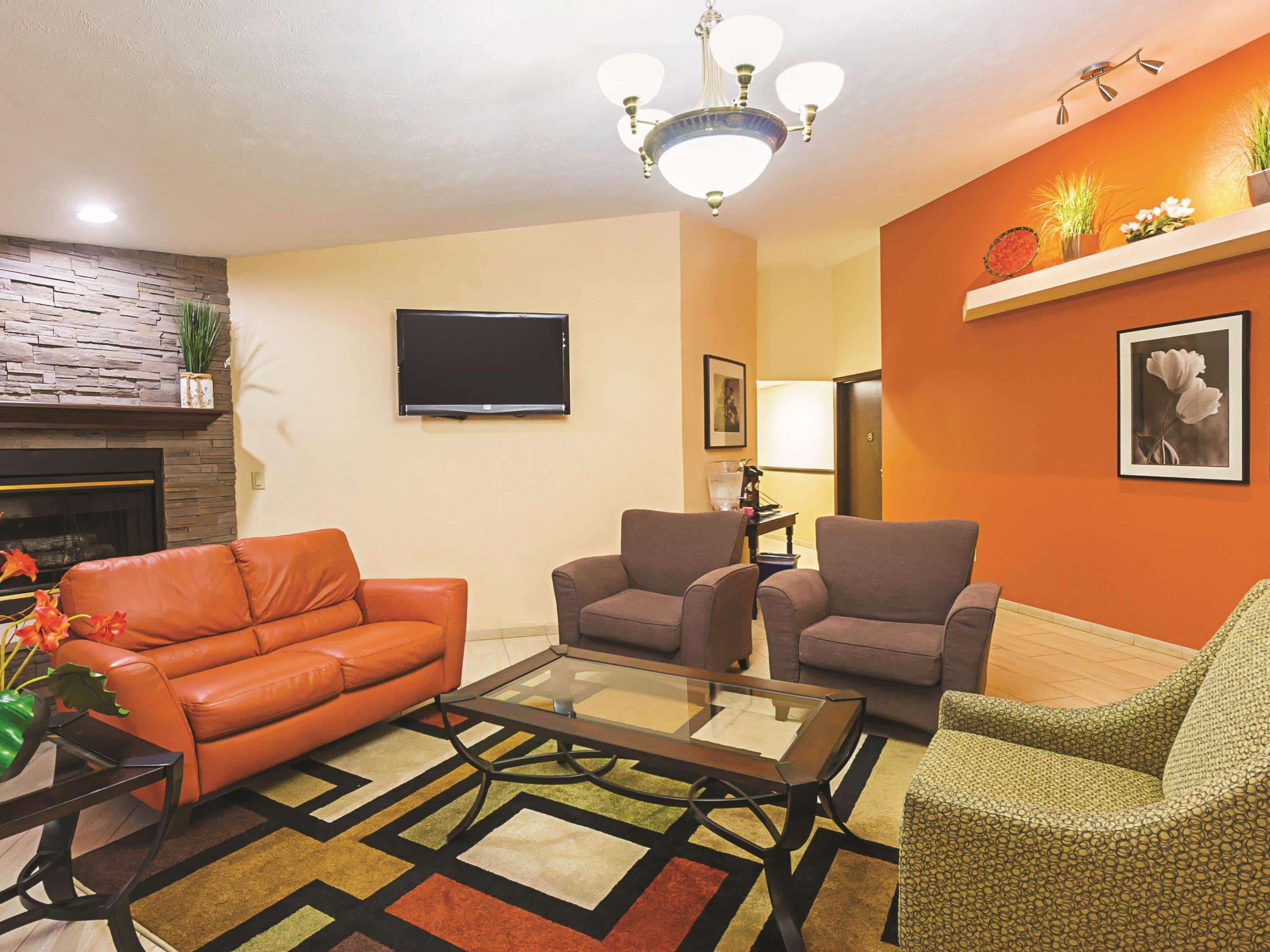 Hotel La Quinta By Wyndham Woodburn Esterno foto